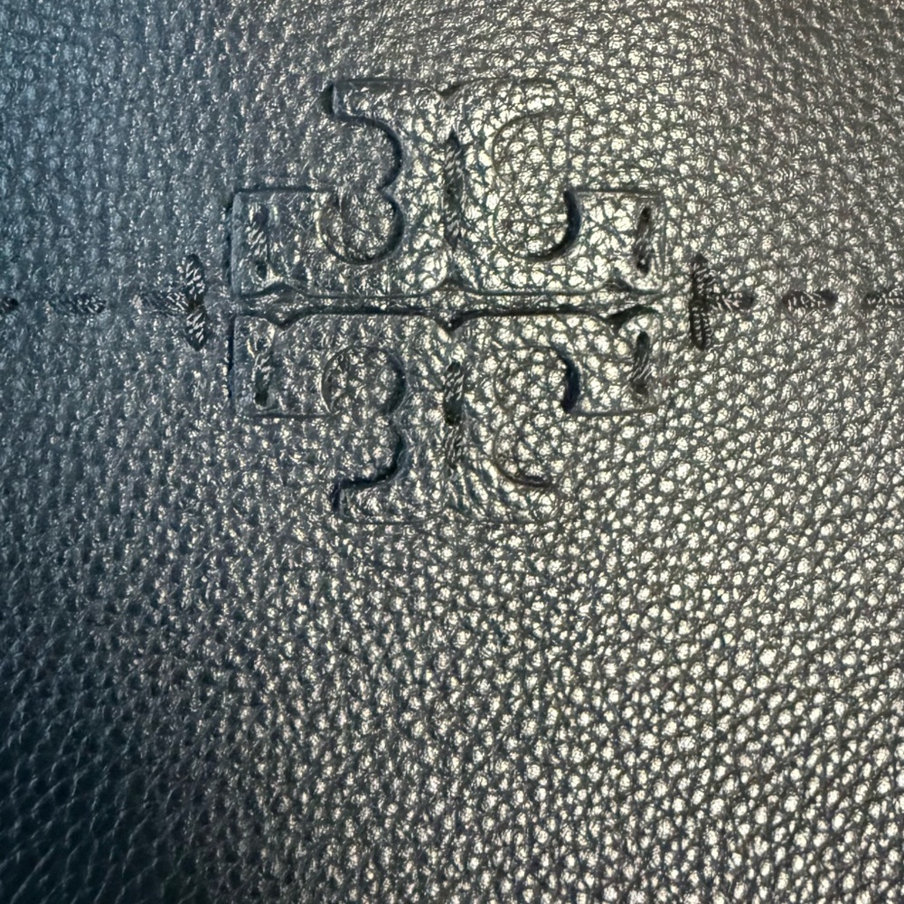 Torrey BurchMcGraw Hobo  New with tags - Picture 8 of 8